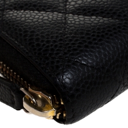 Pre Owned Chanel Black Quilted Leather Zipped Coin Purse