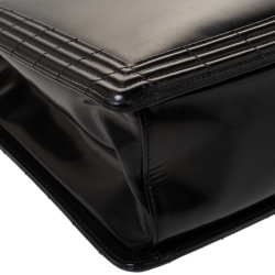 Pre Owned حقيبة يد شانيل "شوبر بوي" كبيرة جلد لامع أسود