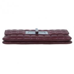 Pre Owned حقيبة شانيل شوكليت بار مادموزيل جلد أحمر بقلاب