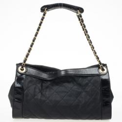 Pre Owned Chanel Black Lambskin Large Rue de Cambon Tote Bag