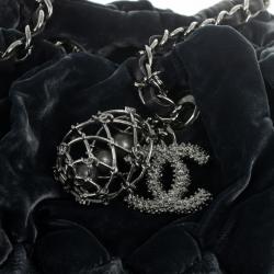 Pre Owned Chanel Grey Velvet Birdcage Shoulder Bag