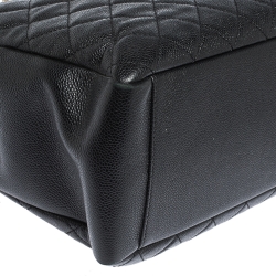 مملوكة مسبقًا حقيبة شانيل غراند شوبنغ جلد كافيار أسود مبطن