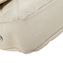 Pre Owned Chanel White Caviar Leather Easy Medium Flap Shoulder Bag