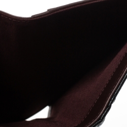 مملوكة مسبقًا Chanel Black Quilted Caviar Leather L Yen Continental Wallet