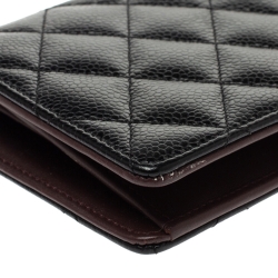مملوكة مسبقًا Chanel Black Quilted Caviar Leather L Yen Continental Wallet
