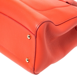 Pre Owned حقيبة يد شانيل نيو إكساكتيف شوبر صغيرة جلد برتقالية