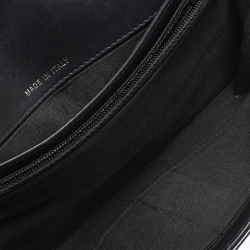 مملوكة مسبقًا Chanel Black Quilted Patent Leather Boy Wallet On Chain