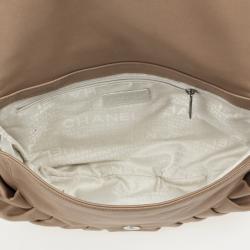 Pre Owned Chanel Tan Lambskin Pleated Flap Bag Taupe