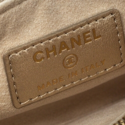 Pre Owned Chanel Gold Quilted Leather CC Phone Holder Clutch