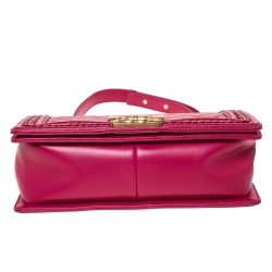 Pre Owned Chanel Magenta Leather Medium Chain Around Boy Flap Bag