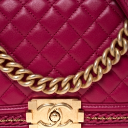Pre Owned Chanel Magenta Leather Medium Chain Around Boy Flap Bag