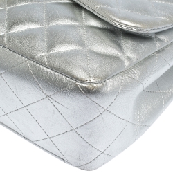 مملوكة مسبقًا Chanel Silver Quilted Leather Jumbo Classic Single Flap Bag