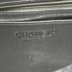 مملوكة مسبقًا Chanel Silver Quilted Leather Jumbo Classic Single Flap Bag