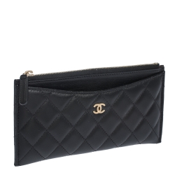 مملوكة مسبقًا Chanel Black Quilted Lambskin Leather Classic Zip Pouch 