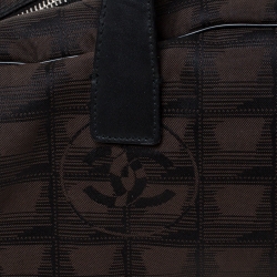 مملوكة مسبقًا Chanel Dark Brown Printed Nylon Travel Ligne Bowler Bag