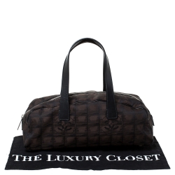 مملوكة مسبقًا Chanel Dark Brown Printed Nylon Travel Ligne Bowler Bag