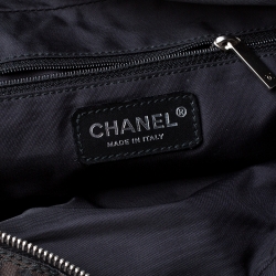 مملوكة مسبقًا Chanel Dark Brown Printed Nylon Travel Ligne Bowler Bag