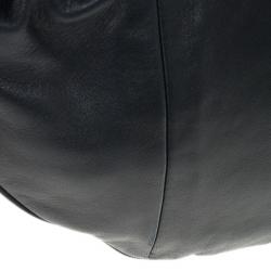 Pre Owned Chanel Black Leather Soft Charm Hobo Bag