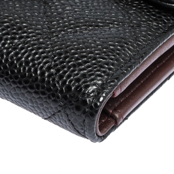 مملوكة مسبقًا Chanel Black Quilted Caviar Leather Trifold Wallet