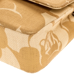 مملوكة مسبقًا حقيبة شانيل قلاب كلاسيك متوسطة رافيا كروشيه بيج