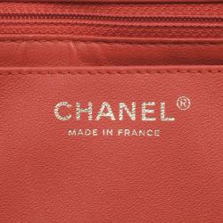 مملوكة مسبقًا Chanel Maxi Orange Lambskin Classic Flap Bag