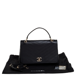Pre Owned Chanel Black Chevron Leather Medium Chic Flap Bag