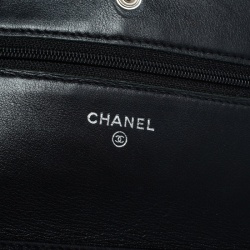 Pre Owned Chanel Black Caviar Leather CC Timeless Wallet On Chain