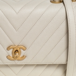 Pre Owned Chanel White Quilted Caviar Leather Small Coco Top Handle Bag