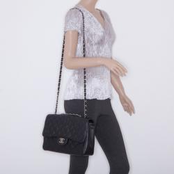 Pre Owned Chanel Black Caviar Jumbo Classic Flap Bag