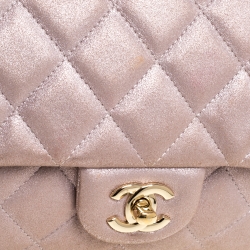 مملوكة مسبقًا Chanel Light Lilac Shimmer Nubuck Leather Classic Single Flap Bag