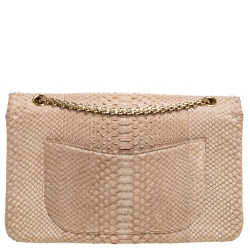 مملوكة مسبقًا حقيبة شانيل قلاب ريشو 2.55 كلاسيك 227 جلد الثعبان بيج ميتاليك