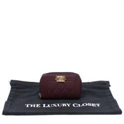 Pre Owned Chanel Burgundy Quilted Caviar Leather Boy Zip-Around Coin Purse