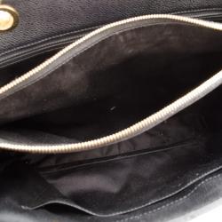 مملوكة مسبقًا Chanel Black Quilted Caviar Leather Grand XL Shopping Tote