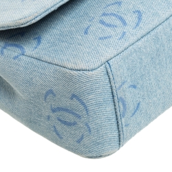 Pre Owned Chanel Wash Blue CC Denim Jumbo Classic Single Flap Bag