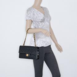 Pre Owned Chanel Vintage Black Lambskin Medium Flap Bag