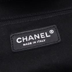 مملوكة مسبقًا Chanel Maroon Leather Shoulder Bag