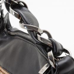 مملوكة مسبقًا Chanel Black Tweed and Leather Shoulder Bag