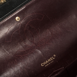 مملوكة مسبقًا Chanel Black Quilted Caviar Leather Maxi Classic Double Flap Bag