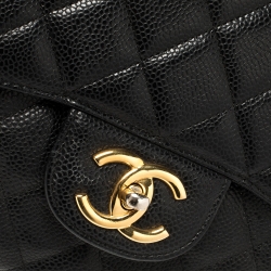 مملوكة مسبقًا Chanel Black Quilted Caviar Leather Maxi Classic Double Flap Bag