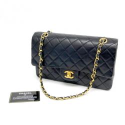 Pre Owned Chanel Black Lambskin Medium Classic Flap Bag