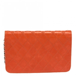 مملوكة مسبقًا Chanel Orange Quilted Leather CC Flap Wallet On Chain 