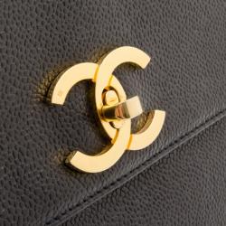 مملوكة مسبقًا Chanel Vintage Caviar Shoulder Bag