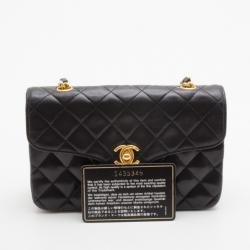 Pre Owned Chanel Vintage Black Quilted Lambskin Classic Mini Flap Bag 