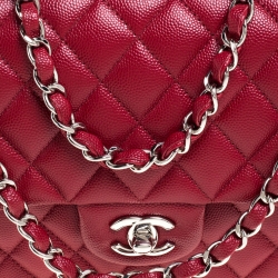 Pre Owned Chanel Red Quilted Caviar Leather Medium Classic Double Flap Bag
