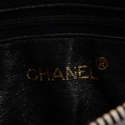 مملوكة مسبقًا Chanel Black Vintage Quilted Lambskin Tassel Shoulder Bag