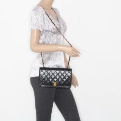 Pre Owned Chanel Black Matrasse Leather Shoulder Flap Bag 