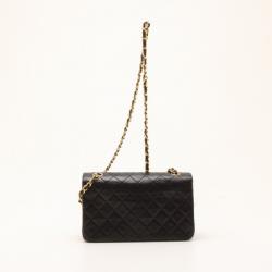 Pre Owned Chanel Black Matrasse Leather Shoulder Flap Bag 
