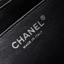 Pre Owned Chanel Black Quilted Caviar Maxi Flap