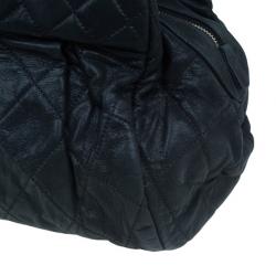 Pre Owned حقيبة كتف شانيل جلد ميتاليك سوداء