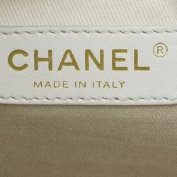 Pre Owned حقيبة كتف شانيل جلد ميتاليك سوداء